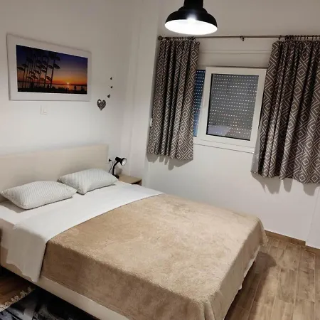 Perfect 71b Apartment